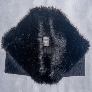 Banana Republic Faux Fur Collar Wool Blend Black Scarf Neck Warmer